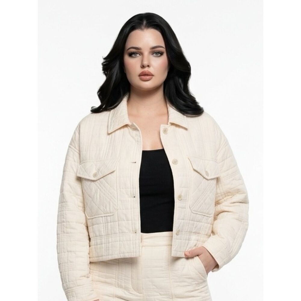 GIANNI BINI | Cream Quilted Crop Jacket Women’s Size Large